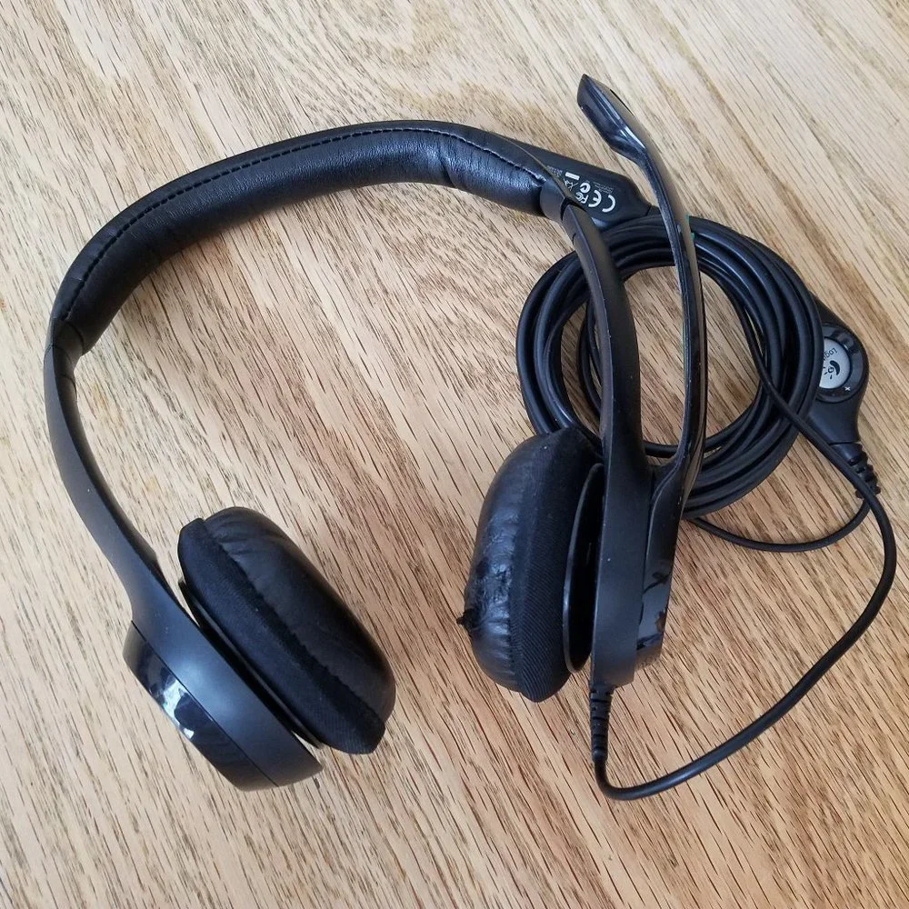 Logitech DZL-A-00052 Corded USB Stereo Headset